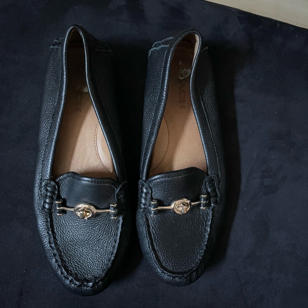 Coach flats